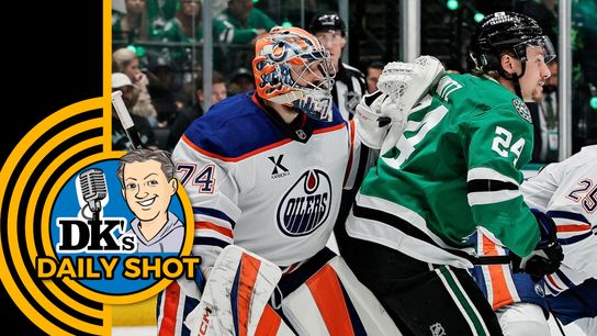 DK's Daily Shot of Penguins: The big screen taken on the North Shore (Podcasts)